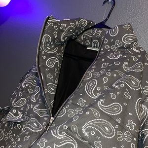 Bandanna embroided jacket size m